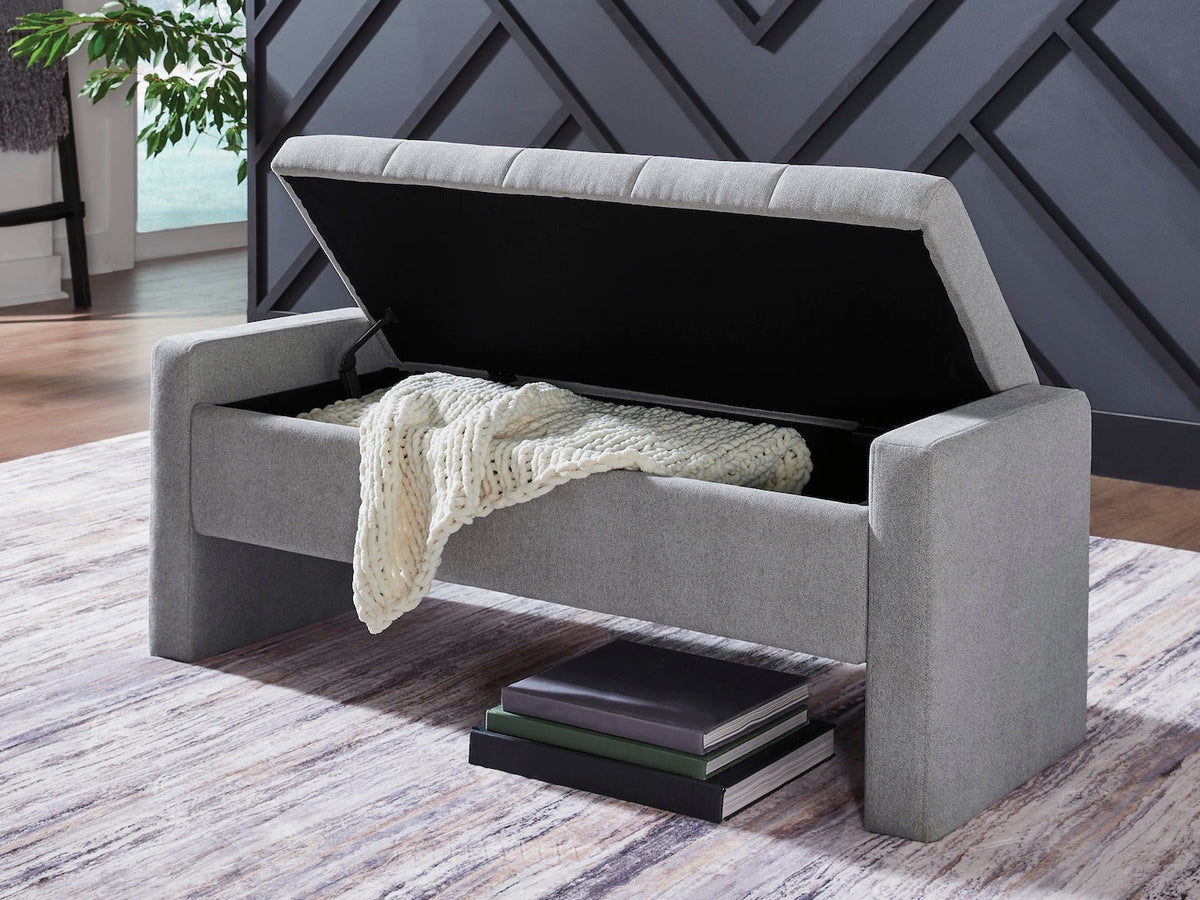 Akselman Storage Bench