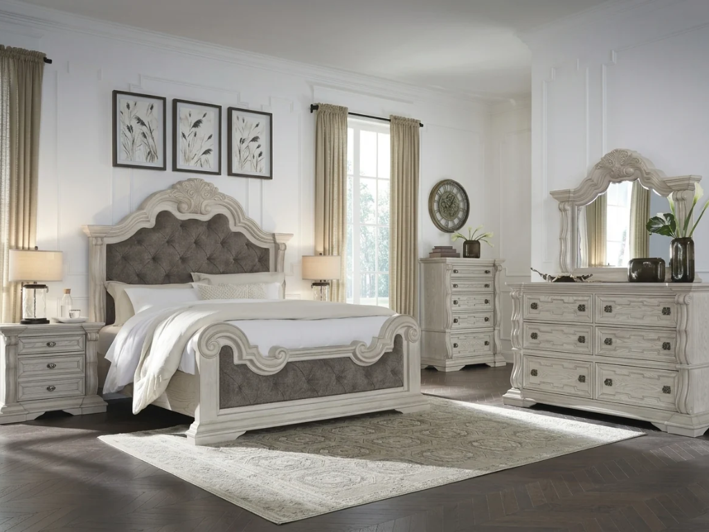 Bruchandi 6 PC Queen Bedroom Set