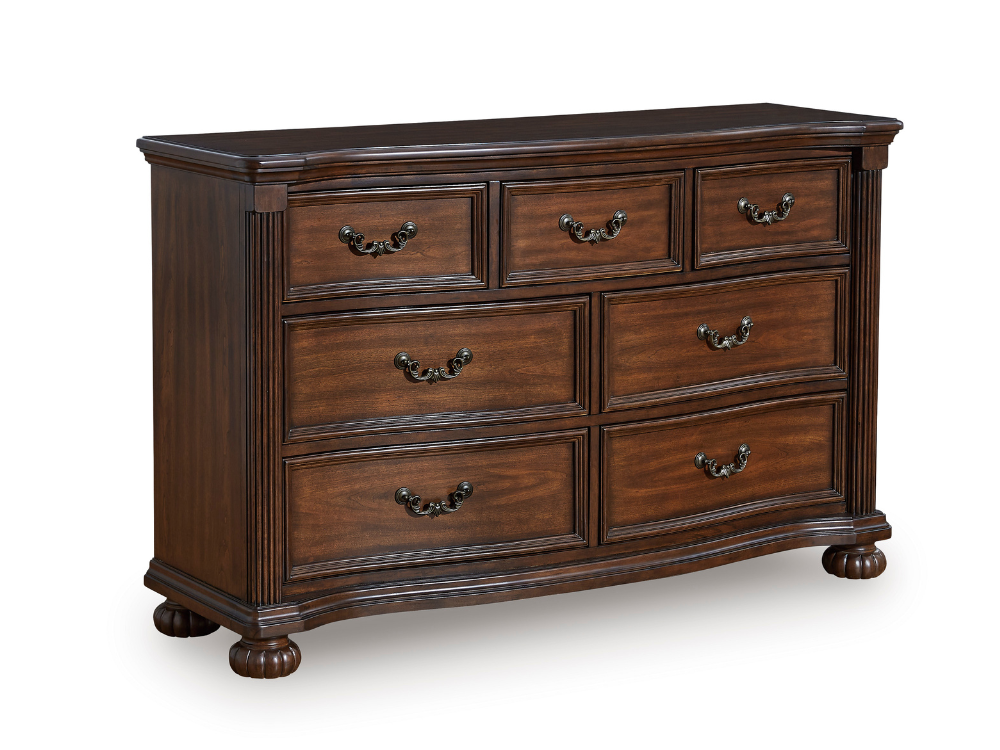 Lavinton Bedroom set by Ashley