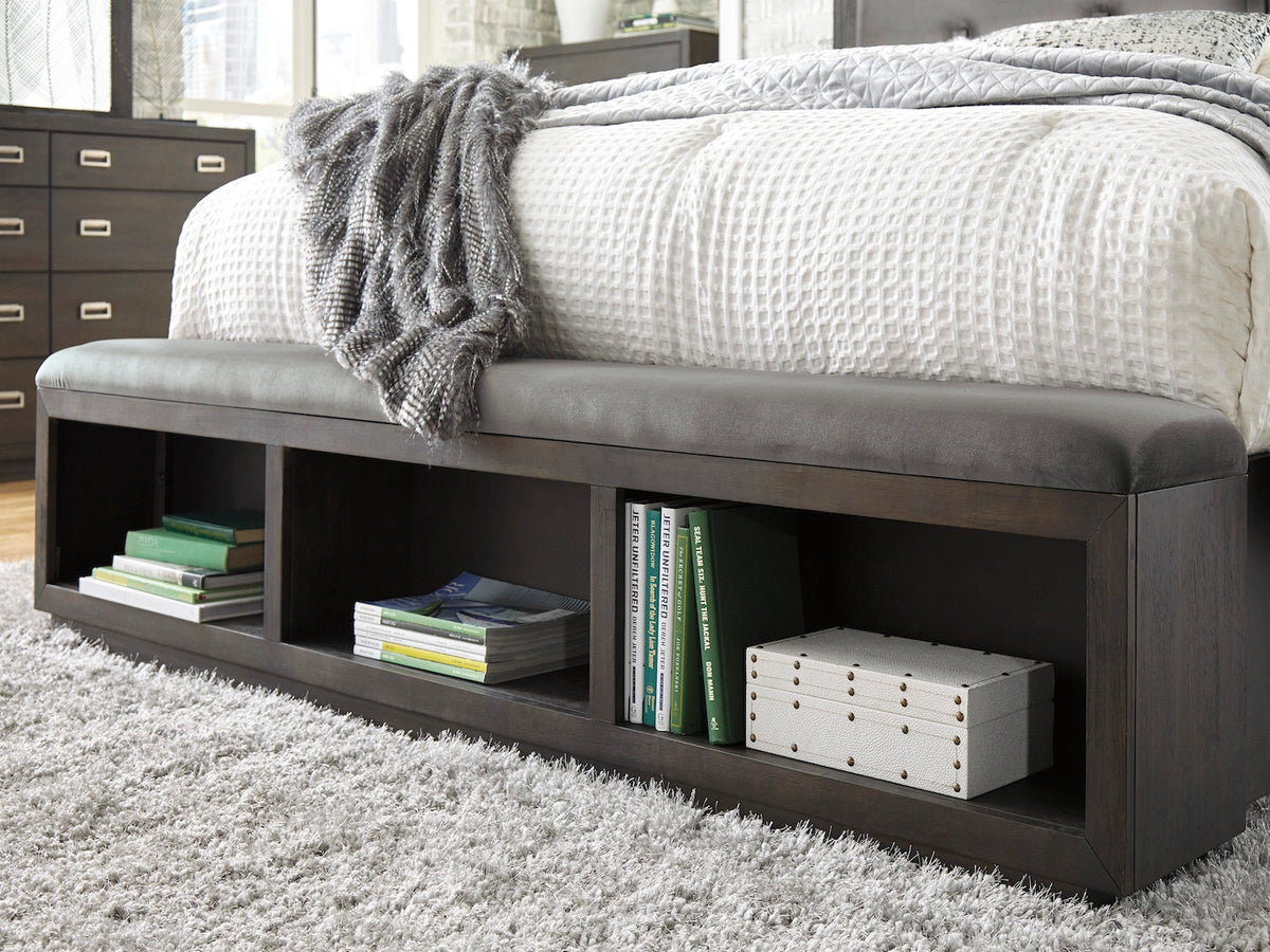 Ashley Hyndell 5 PC Modern Queen Bedroom Set