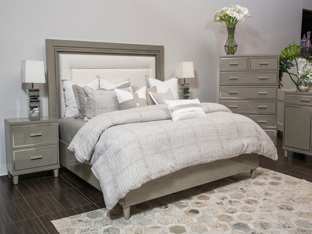 Michael Amini Urban Palace Modern 6 PC Queen Size Bed Set in High Gloss