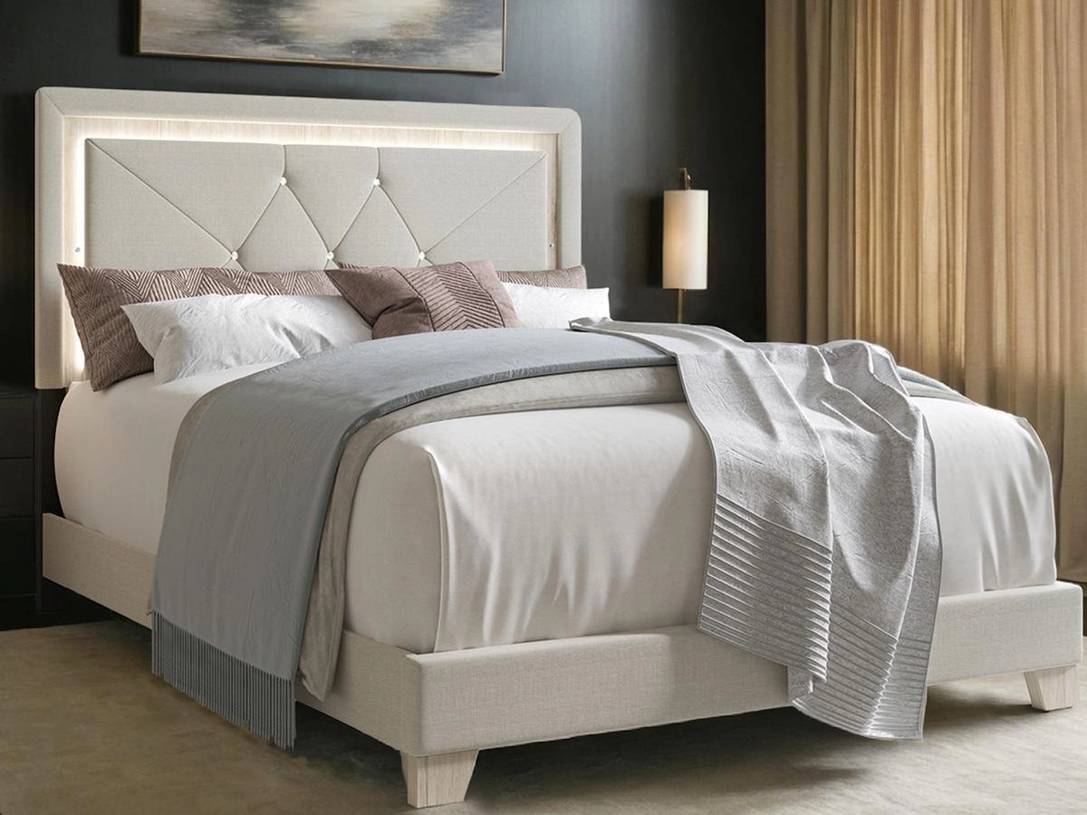 Bash Fabric Queen Bed
