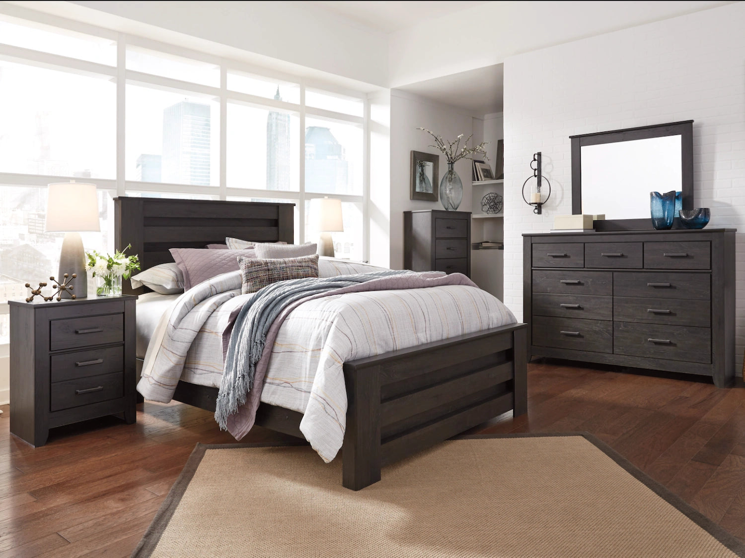 Brinxton Queen Size 6 PC ਸੈੱਟ