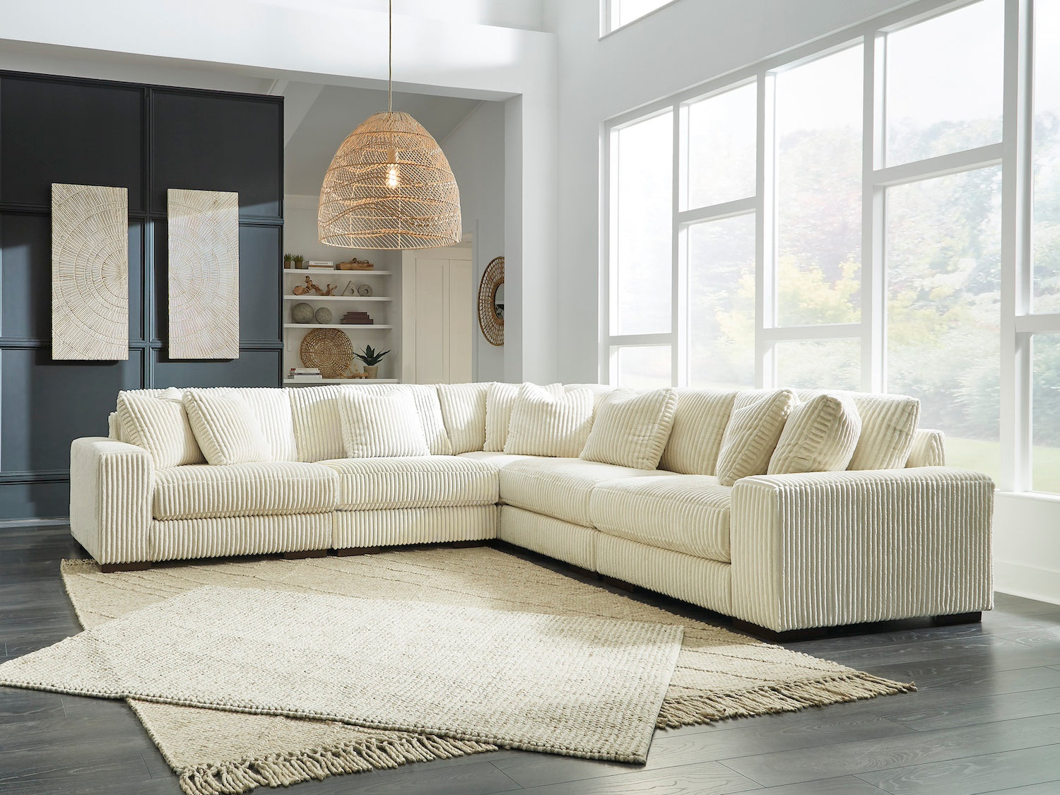Lindyn 5-Piece Sectional by Ashley