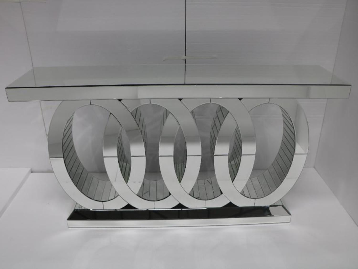 MFG 4-Ring 59 Inch Console